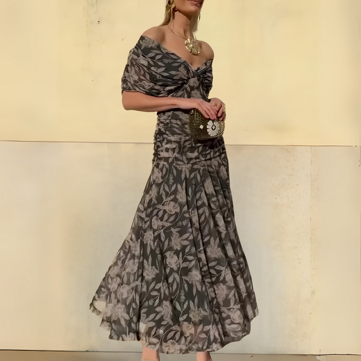 Flora Elegance™ - The dress that celebrates your femininity