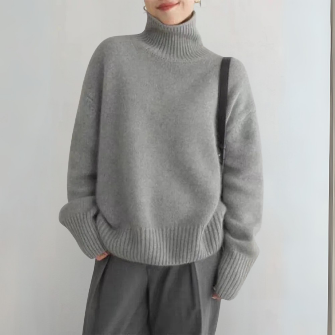 Risa™ - Chic Warm Turtleneck